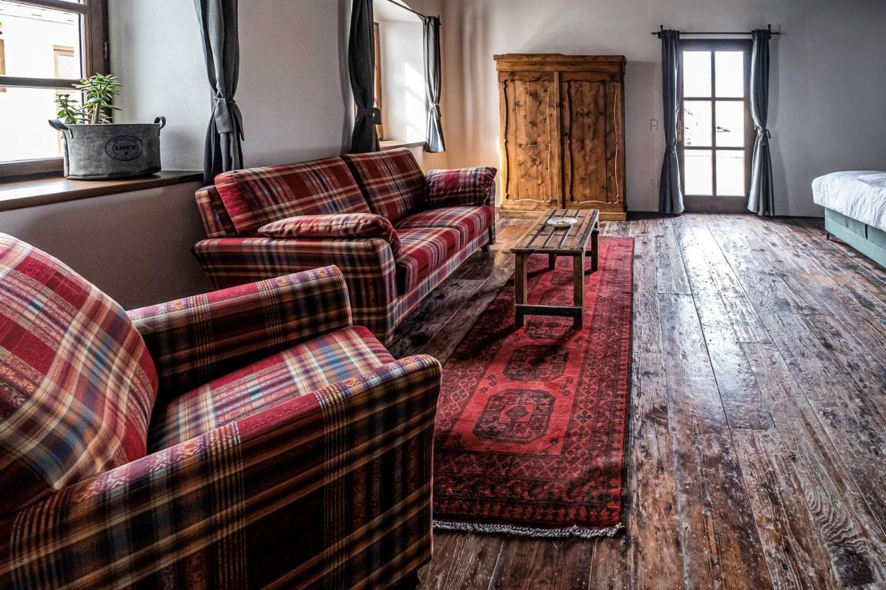 Knize Ferdinand Apartments Mikulov Kültér fotó